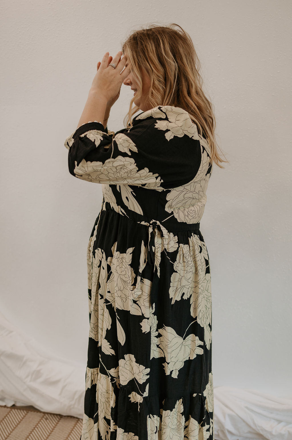 EVA FLORAL COLLARED MIDI DRESS