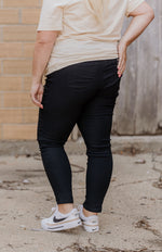 LUELLA CURVY BLACK HYPERSTRETCH SKINNY JEANS