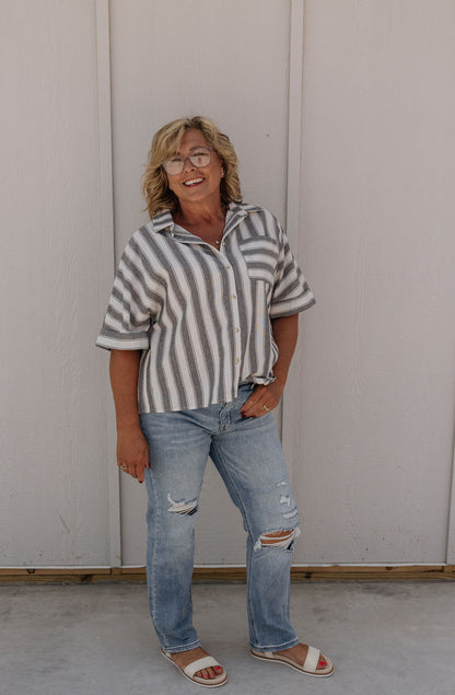 DREW STRIPED BUTTON DOWN SHORT SLEEVE TOP