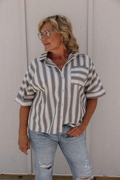 DREW STRIPED BUTTON DOWN SHORT SLEEVE TOP