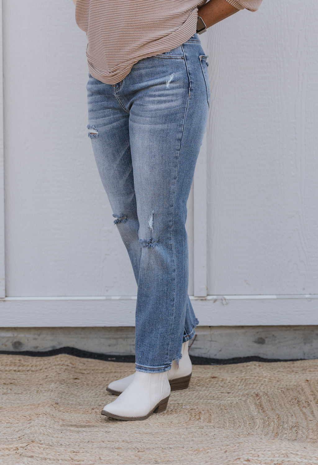 TIMARA VINTAGE WASHED STRAIGHT LEG JEANS