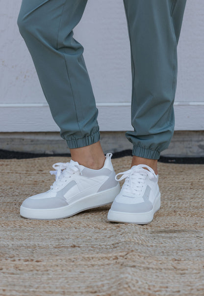 MYLIE NEUTRAL SNEAKER