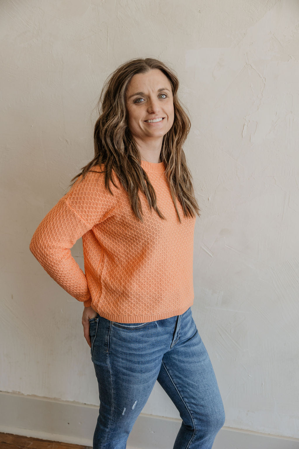 JAYCIE ORANGE CREWNECK LONG SLEEVE TOP