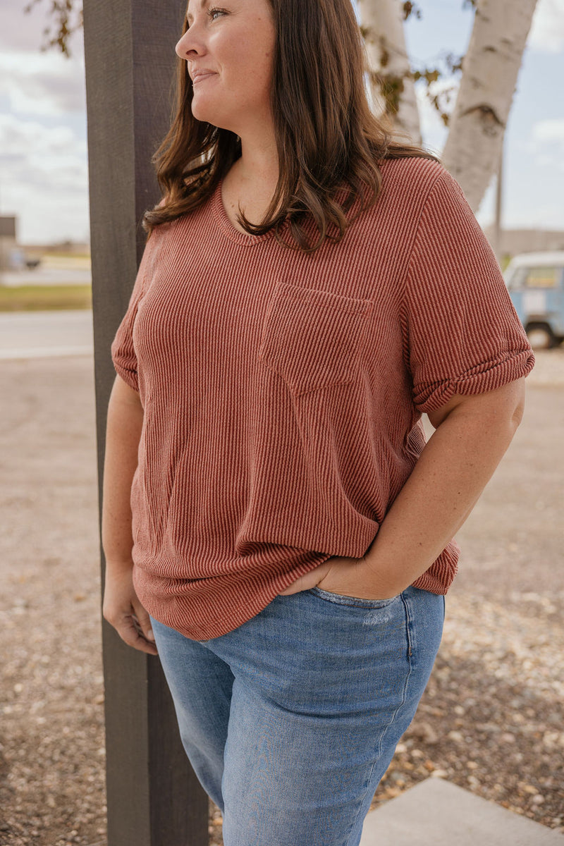 LUCEY RIBBED VNECK TOP WITH POCKET MULTIPLE COLOR OPTIONS