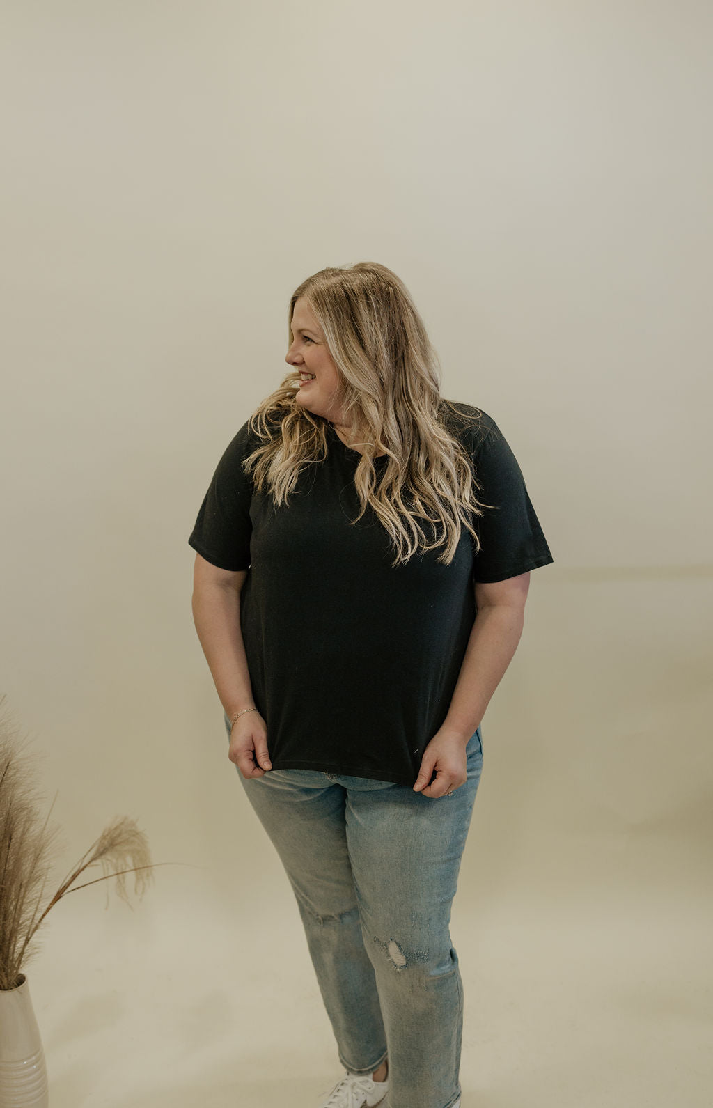 KELSI CURVY BOXY FIT BASIC TEE 5 COLOR OPTIONS