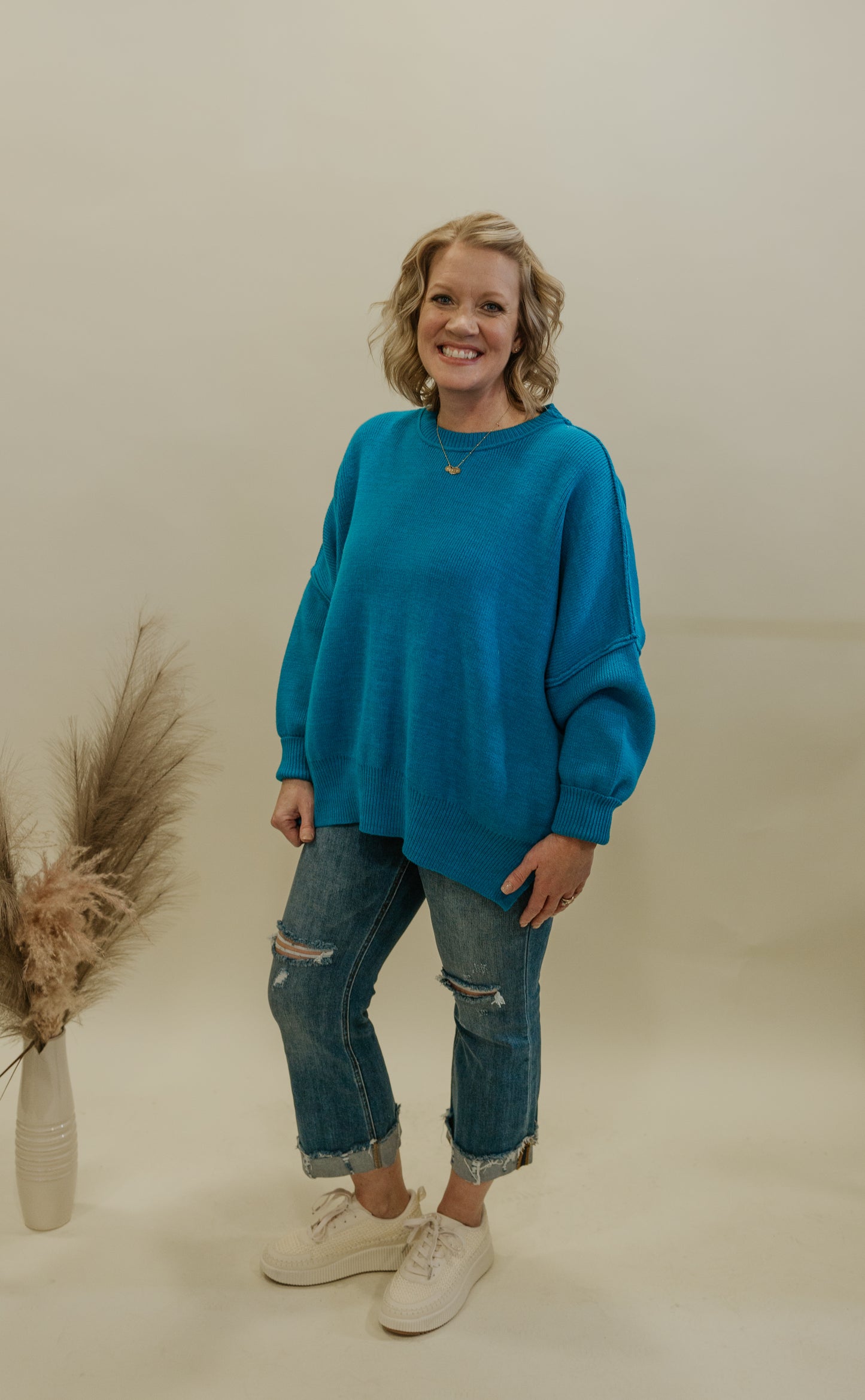 NANCI OVERSIZED SWEATER 2 COLOR OPTIONS AVAILABLE IN CURVY & REGULAR