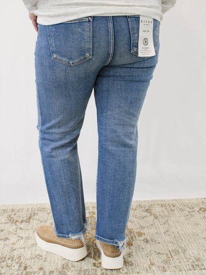 BLAKELY CURVY MEDIUM WASHED HIGH RISE CROP STRAIGHT JEANS