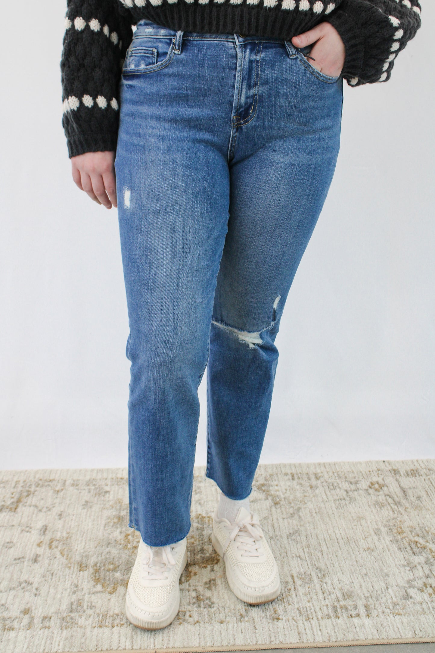 KIMBRA HIGH RISE STRAIGHT JEAN