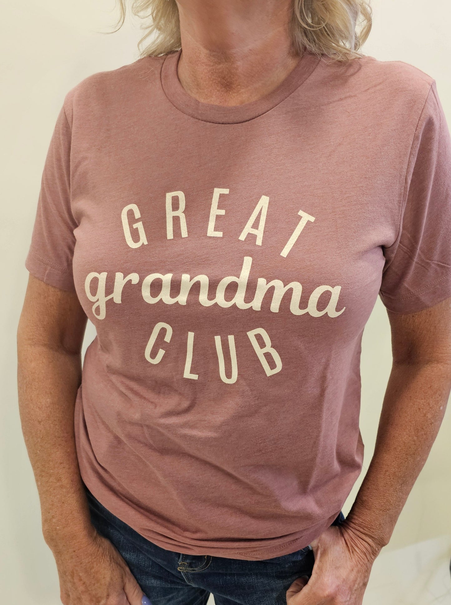 GREAT GRANDMA CLUB GRAPHIC TEE