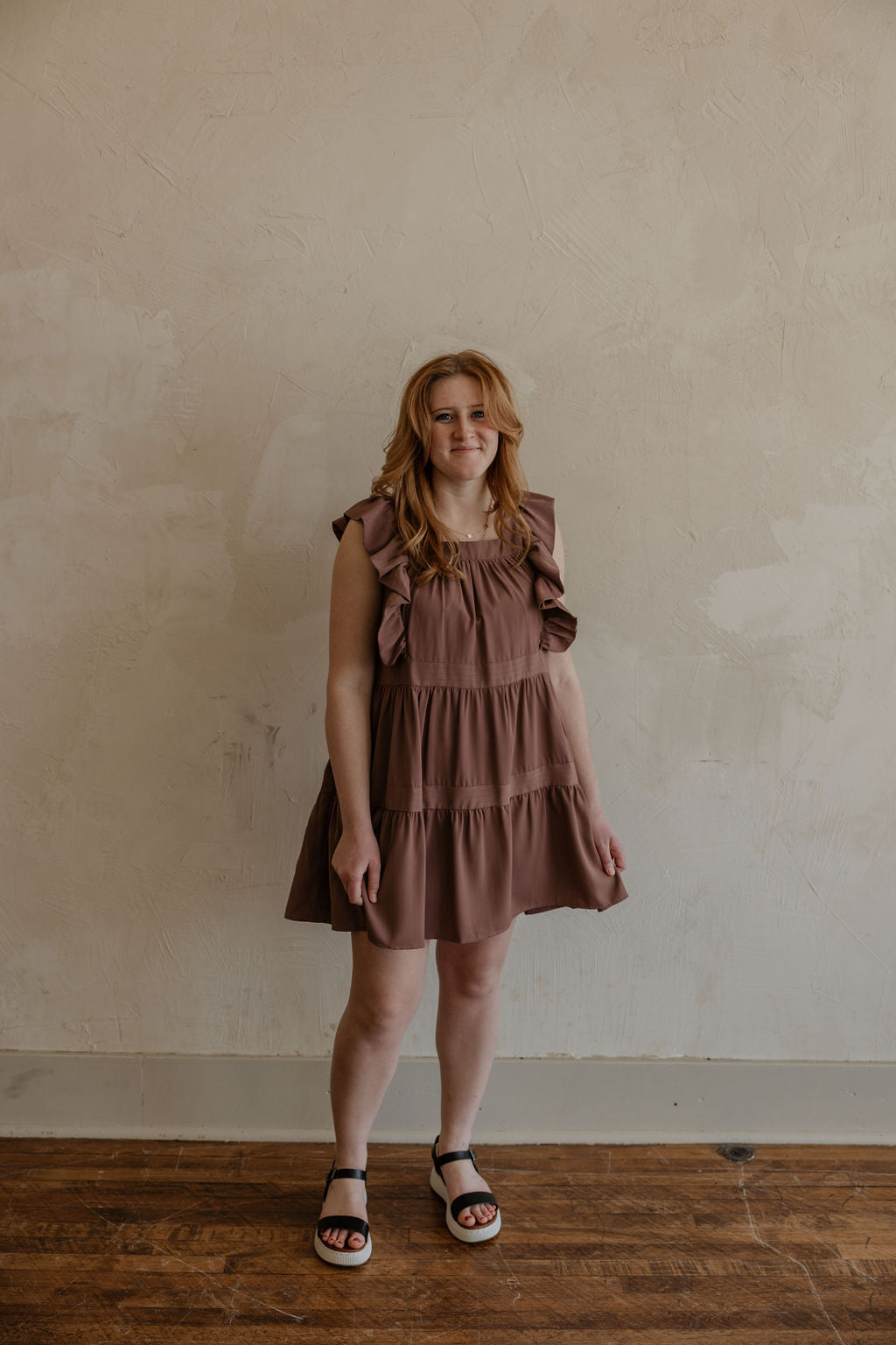 GEMINA RUFFLE SLEEVE MOCHA DRESS