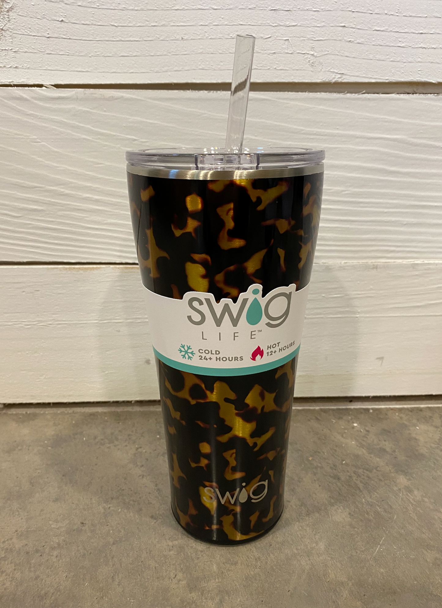 SWIG 32 OUNCE FUN DESIGN