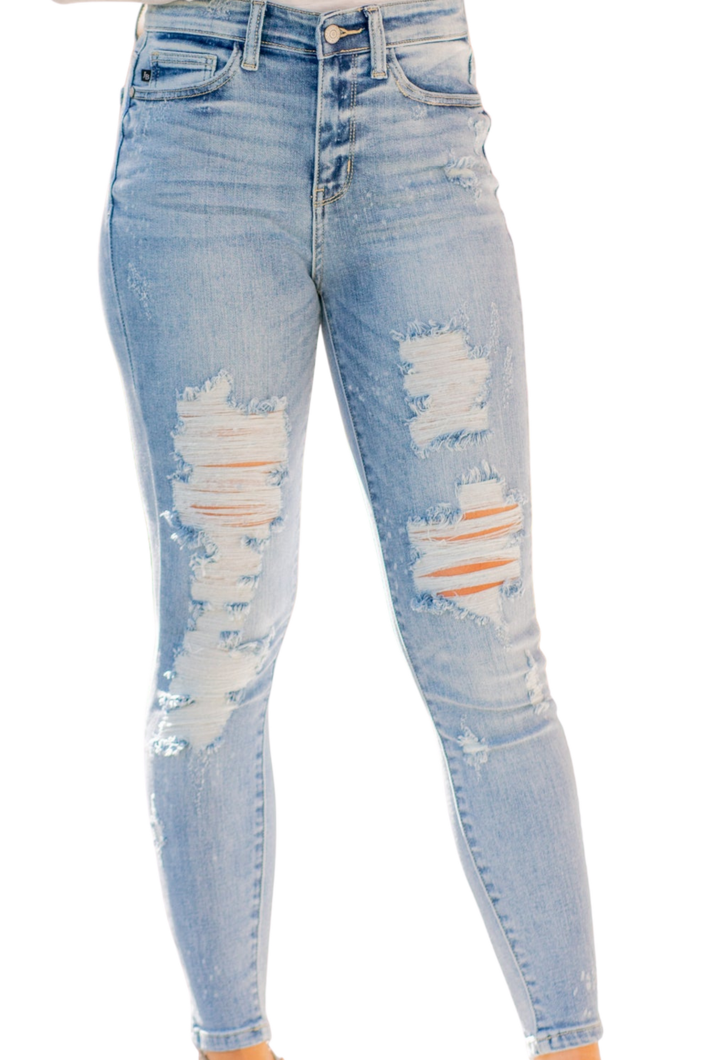 CURVY JUDY BLUE LIGHT WASHED DISTRESSED DENIM