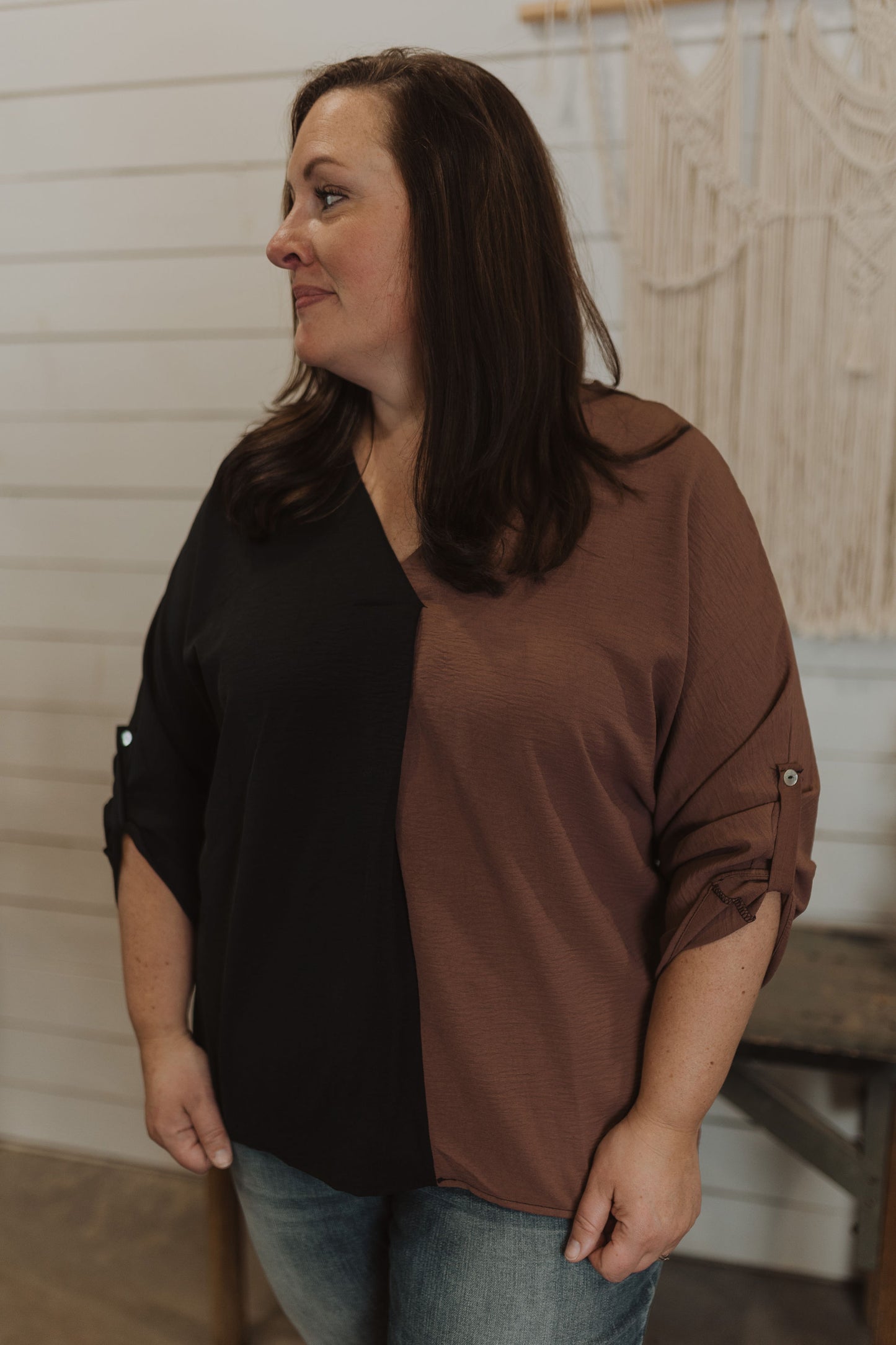 RYANN CURVY COLORBLOCK BLOUSE