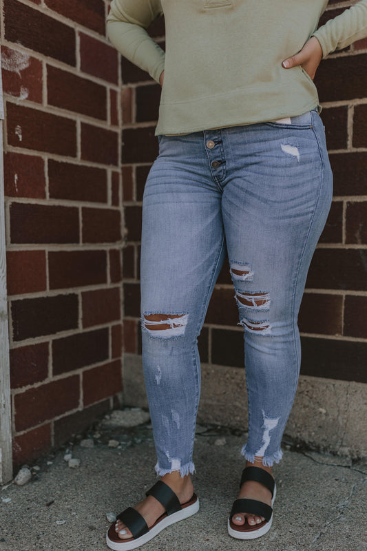 GABI 4 BUTTON DISTRESSED SKINNY JEANS