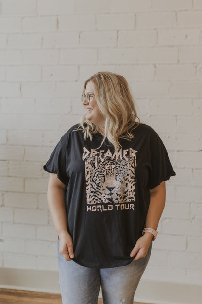 LACIE CURVY DREAMER GRAPHIC TEE